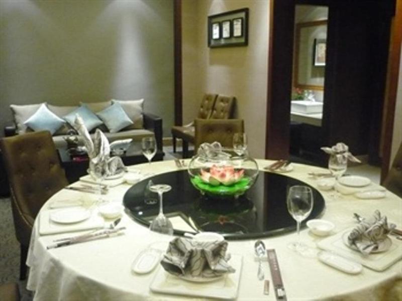 Oliva Hotel