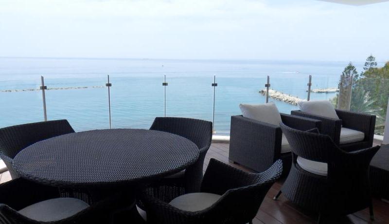 Ammos Beach Apartments