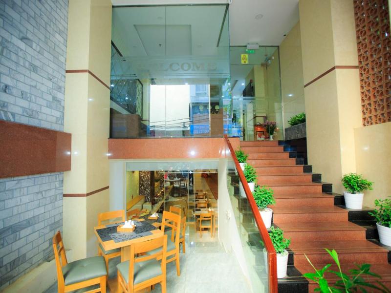 Lucky Star Hotel