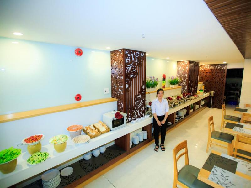 Lucky Star Hotel