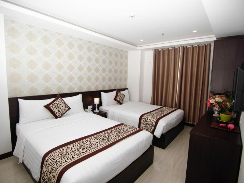Lucky Star Hotel