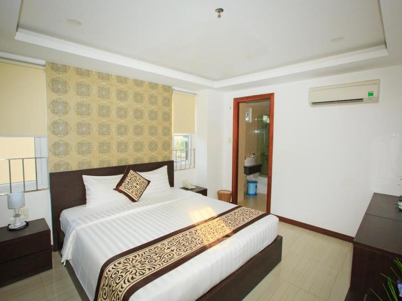 Lucky Star Hotel