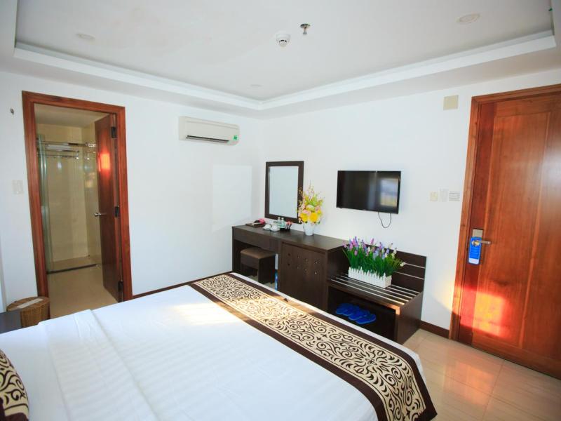 Lucky Star Hotel