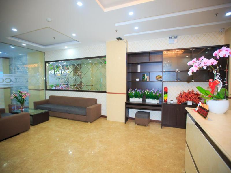 Lucky Star Hotel