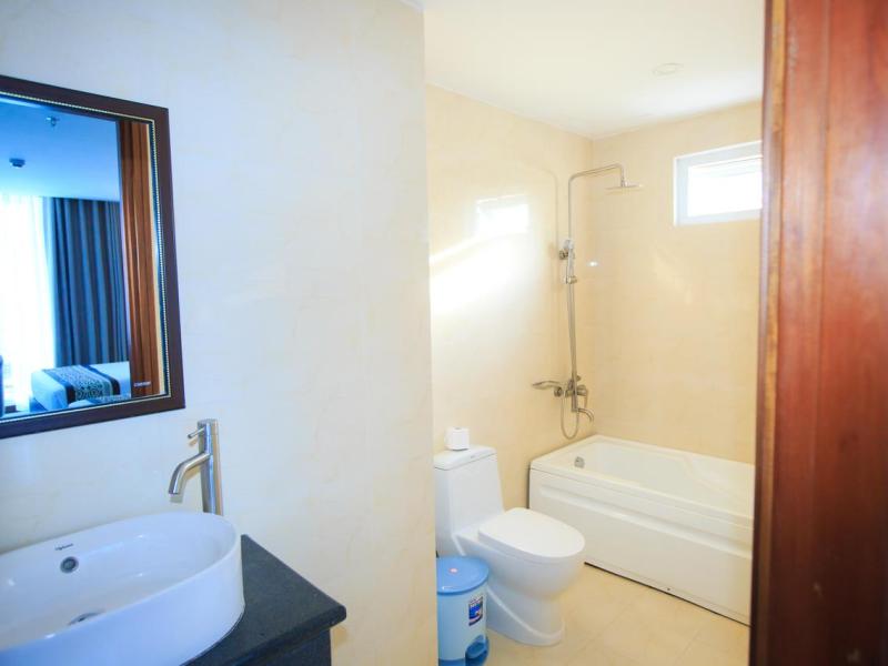 Lucky Star Hotel
