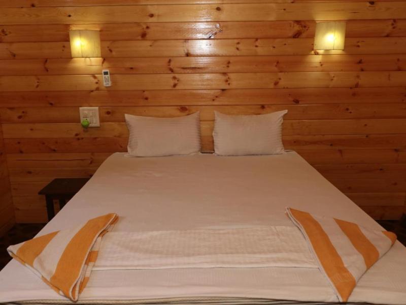 La Marine Morjim Beach Cottages