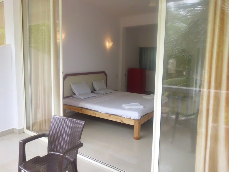 La Marine Morjim Beach Cottages