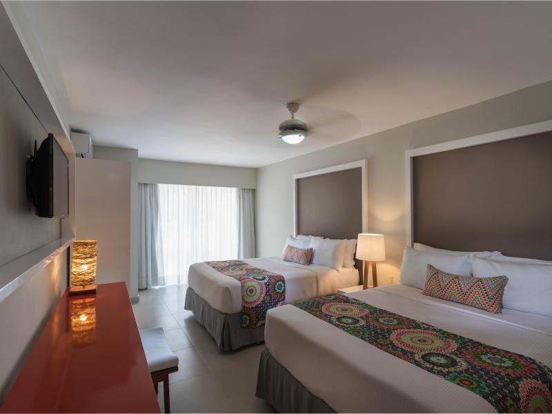 Emotions Juan Dolio by Hodelpa