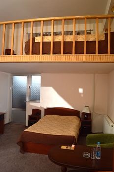 Areg Hotel