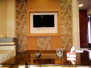 Areg Hotel