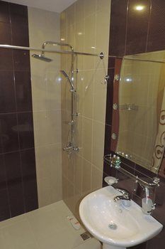 Areg Hotel