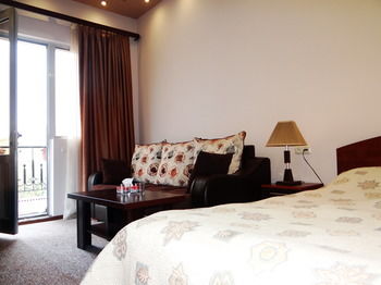 Areg Hotel