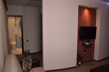 Areg Hotel
