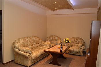 Areg Hotel