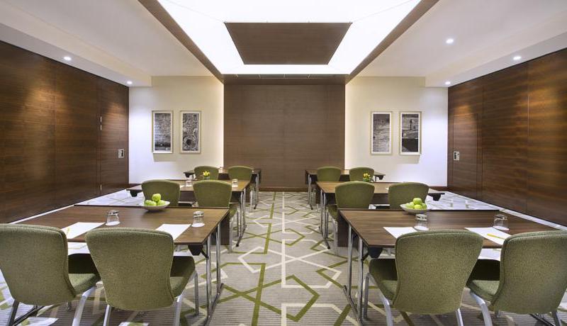 Hilton Garden Inn Dubai Al Muraqabat