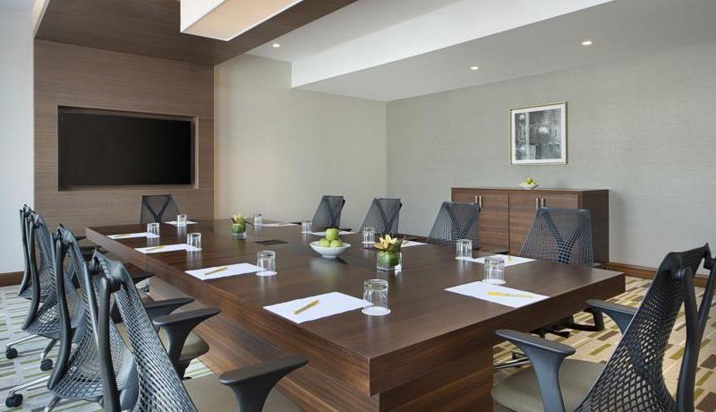 Hilton Garden Inn Dubai Al Muraqabat