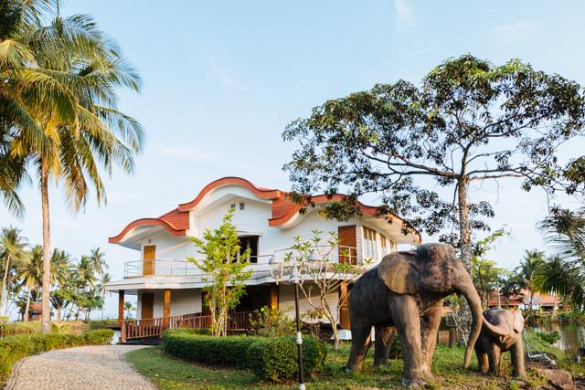 Koh Chang Boat Chalet