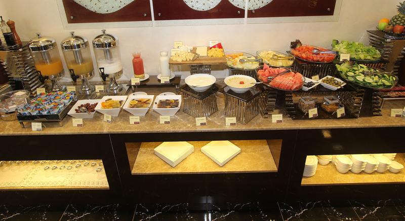 Ivory Grand Hotel Apartments