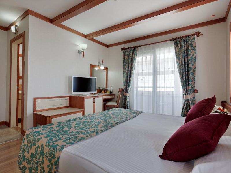 Alaiye Kleopatra Hotel & Apart