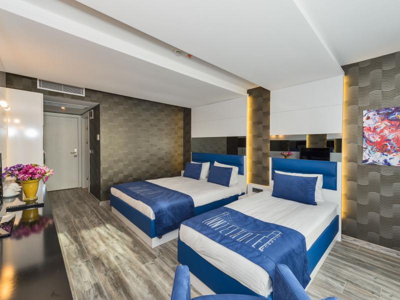 Inntel Hotel