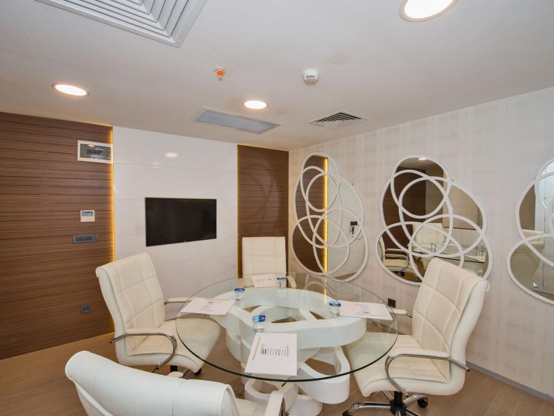 Inntel Hotel