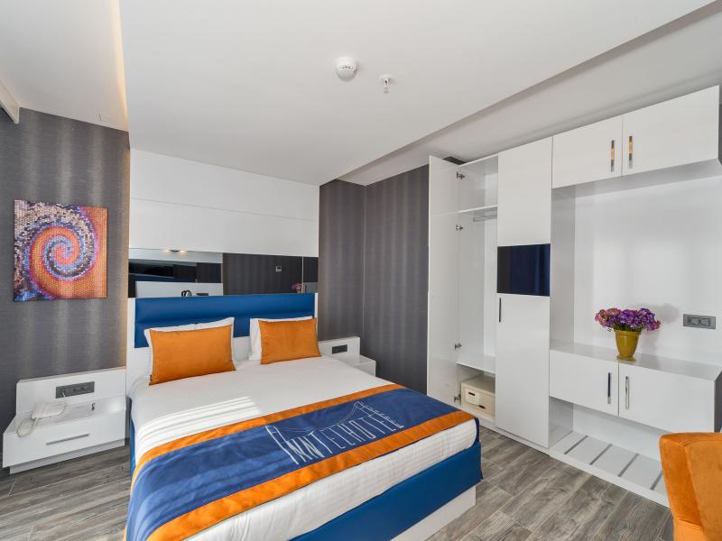 Inntel Hotel