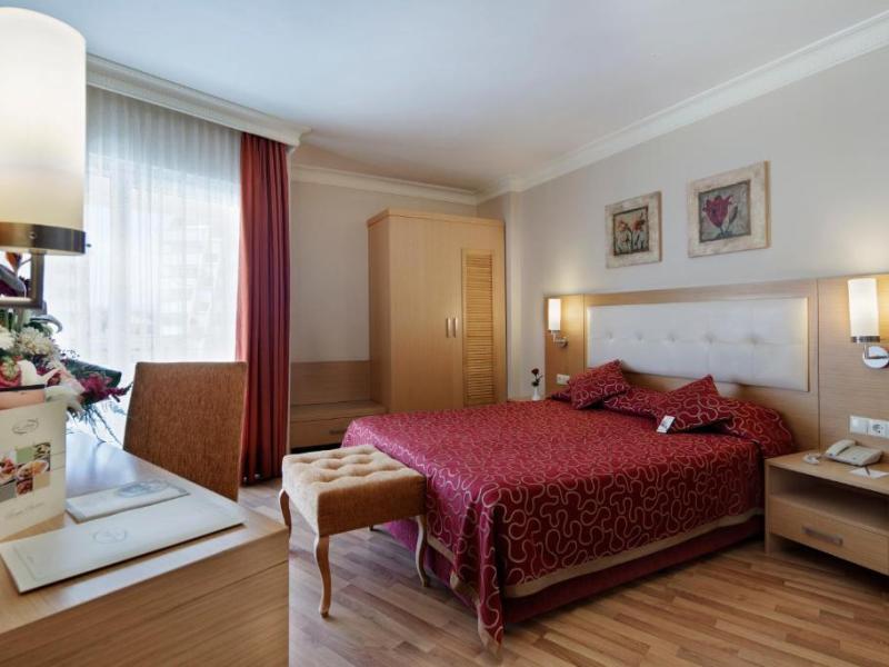 Alaiye Resort & Spa Hotel