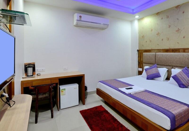 Hotel Emporio