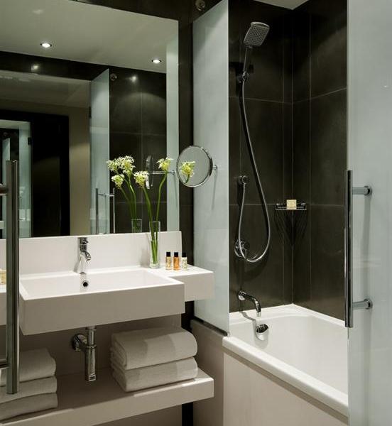 Hyatt Regency Paris Etoile