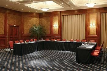 Concorde Les Berges Du Lac