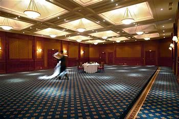 Concorde Les Berges Du Lac