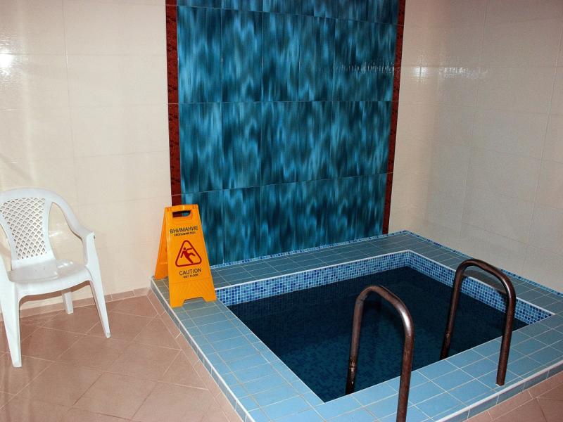 Красная скала