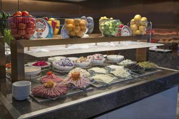 Отель Hilton Garden Inn Istanbul Ataturk Airport Турция, Бахчелиэвлер, фото 10