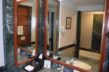 Отель The Bristol Hotel Индия, Дели, фото 9
