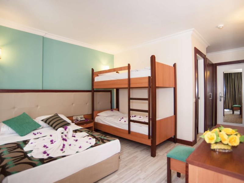 Concordia Celes Hotel