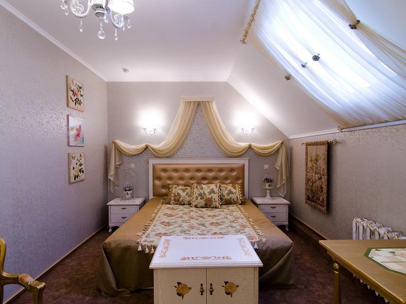 Garden Hotel