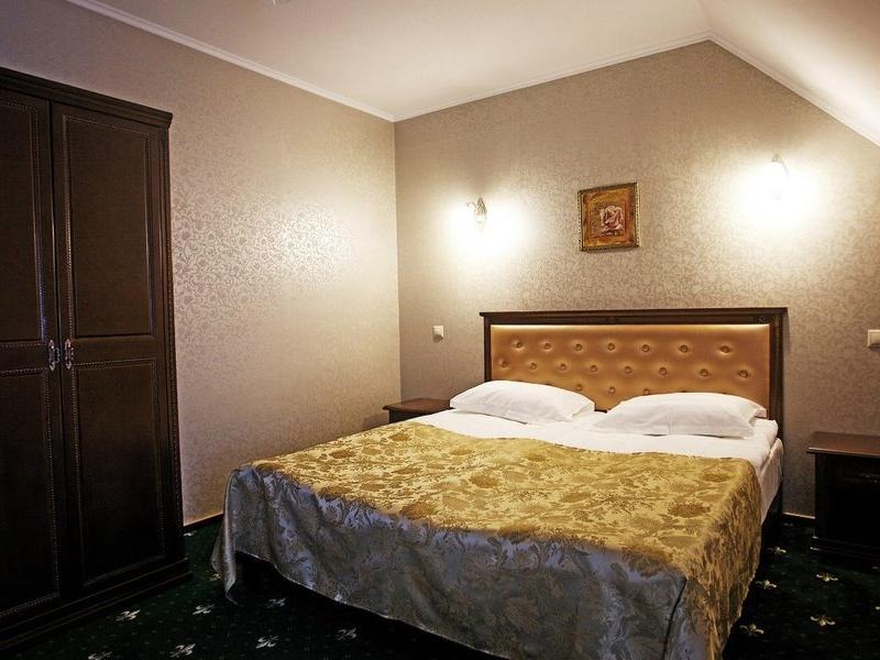 Garden Hotel