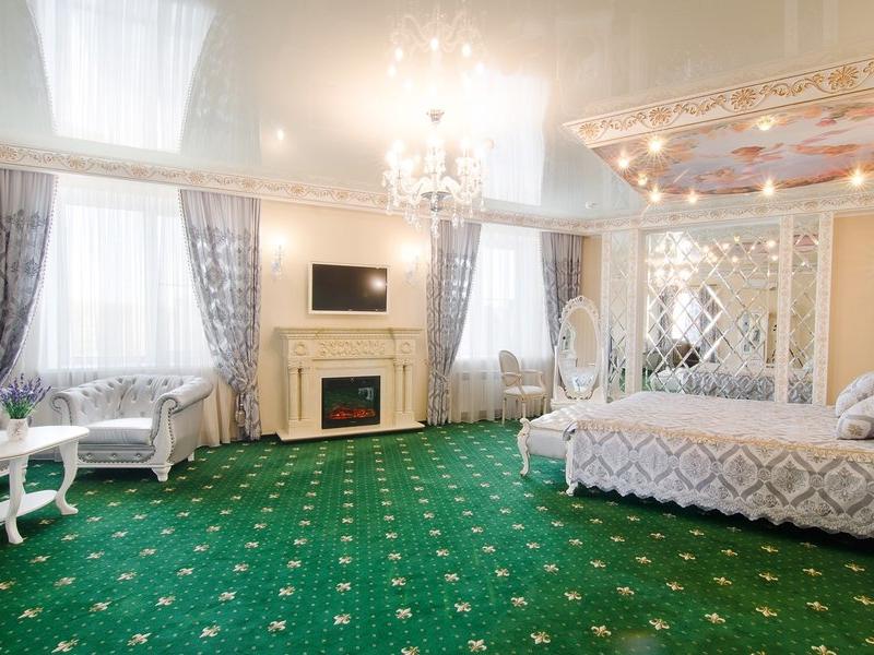 Garden Hotel
