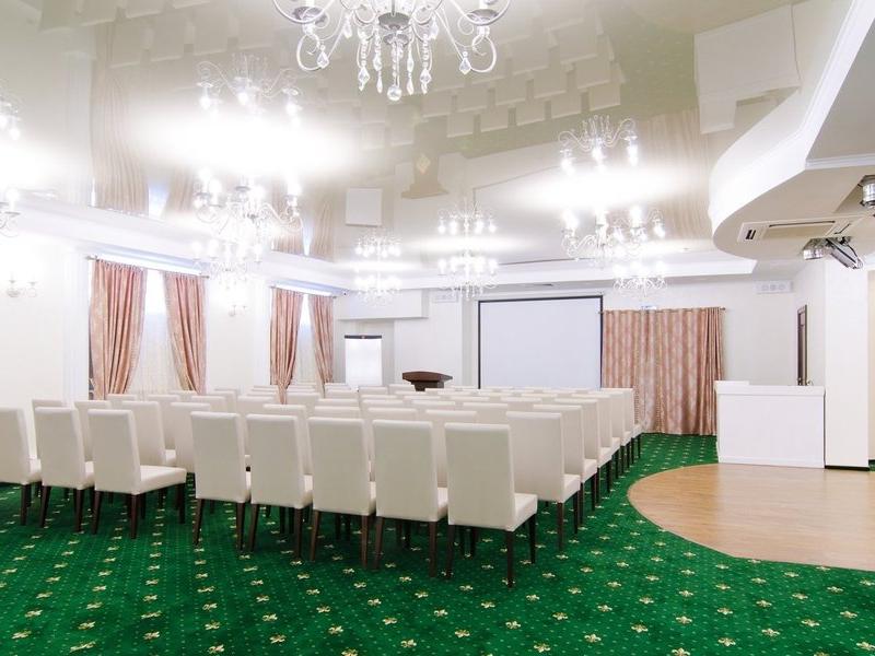 Garden Hotel