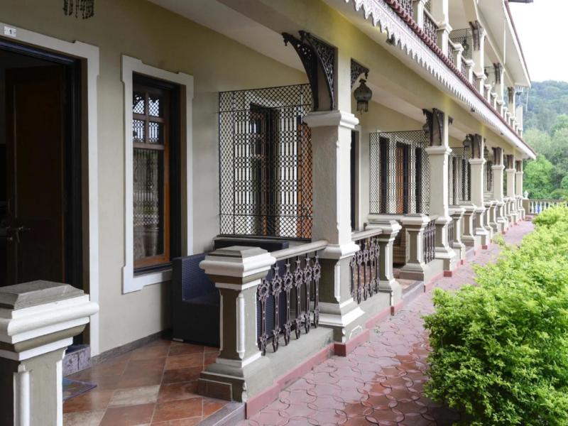 Stone Wood River Front