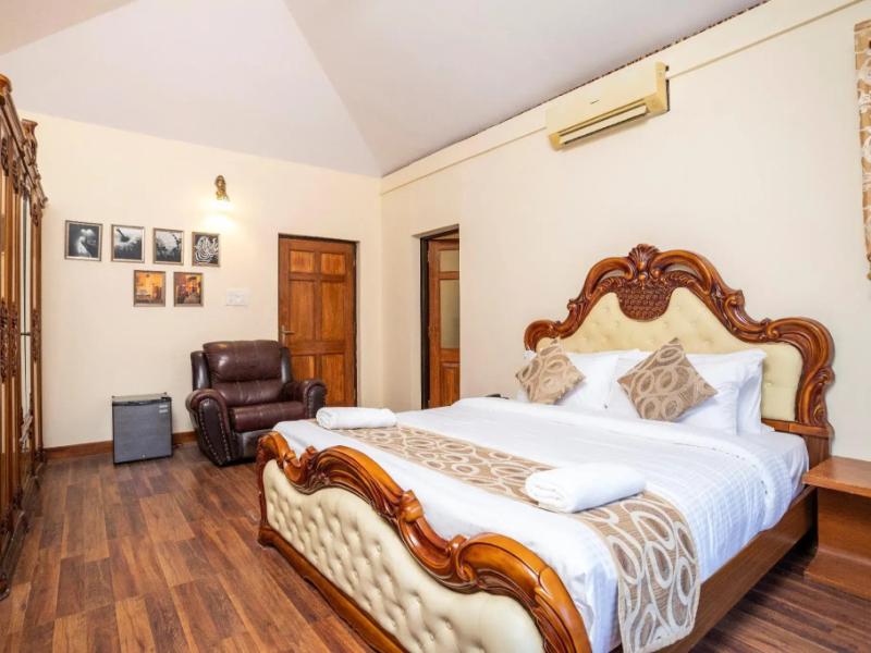 Stone Wood River Front