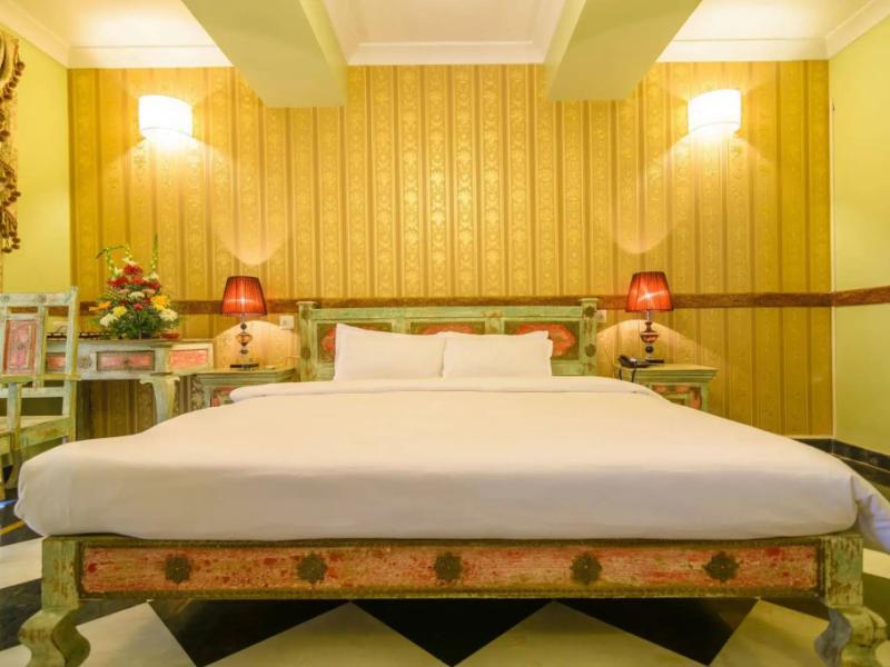 Stone Wood River Front