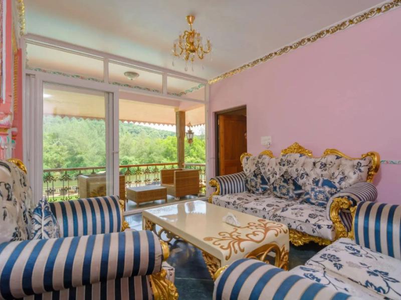 Stone Wood River Front