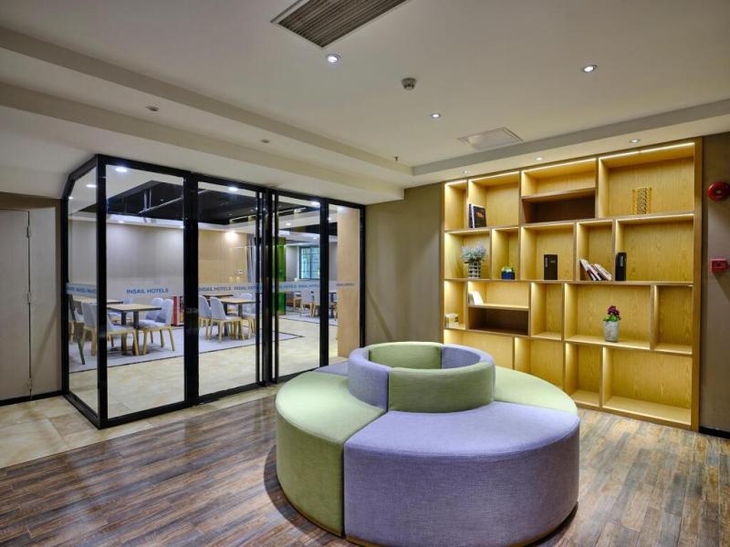 Yunli Hotel