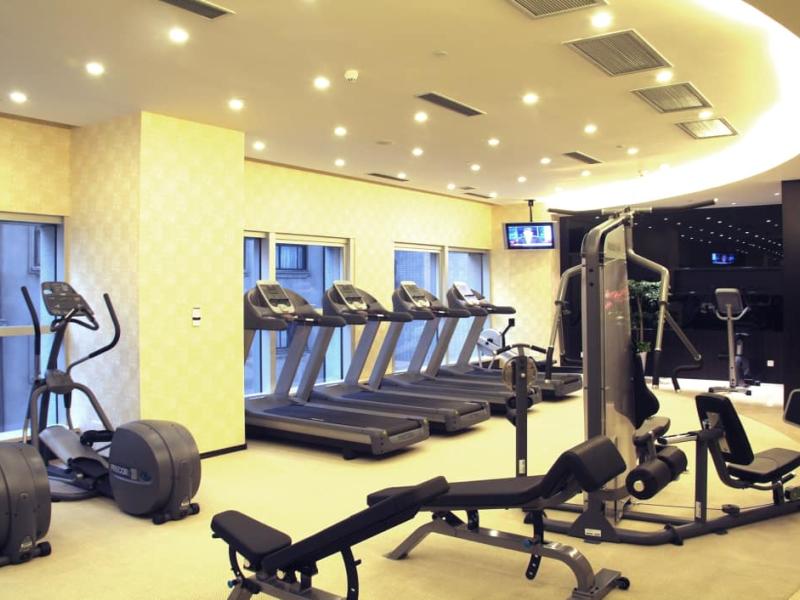 Howard Johnson Huaihai Hotel Shanghai