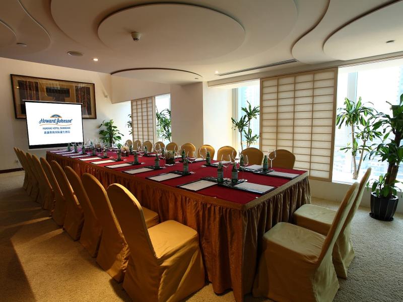 Howard Johnson Huaihai Hotel Shanghai