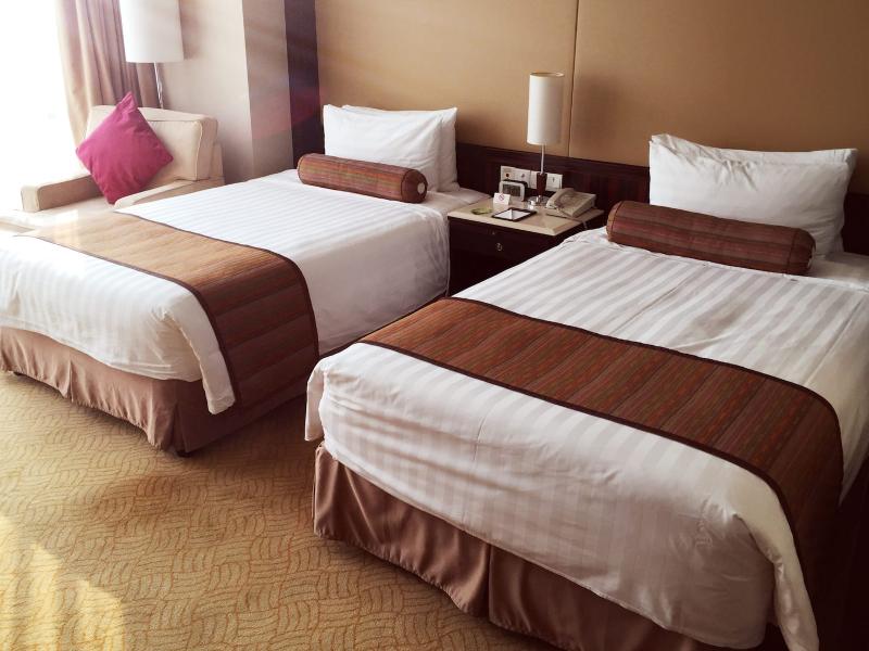 Howard Johnson Huaihai Hotel Shanghai