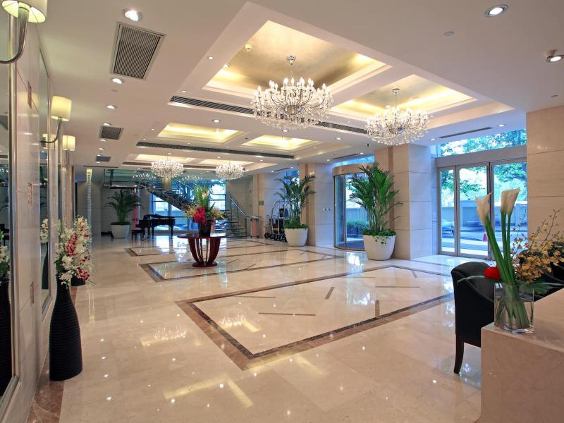 Howard Johnson Huaihai Hotel Shanghai