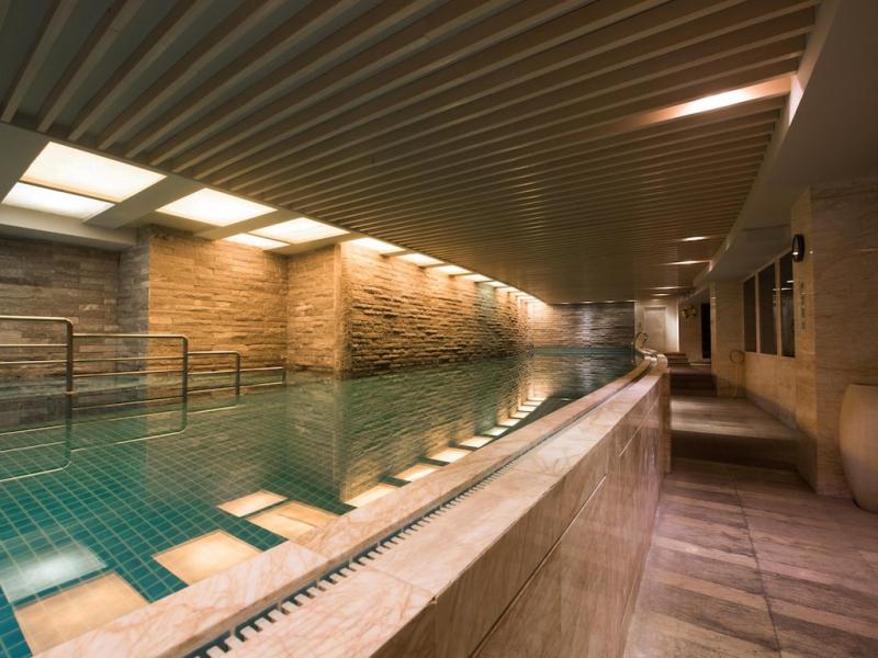 Royal International Hotel