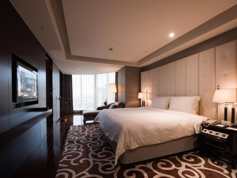 Royal International Hotel